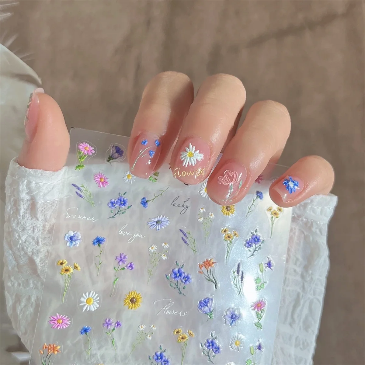 New Fashion Nail Stickers Daisy Nail Stickers Self Adhesive Flower Nail Stickers Nail Decorations
New Fashion Nail Stickers Daisy Nail Stickers Self Adhesive Flower Nail Stickers Nail Decorations