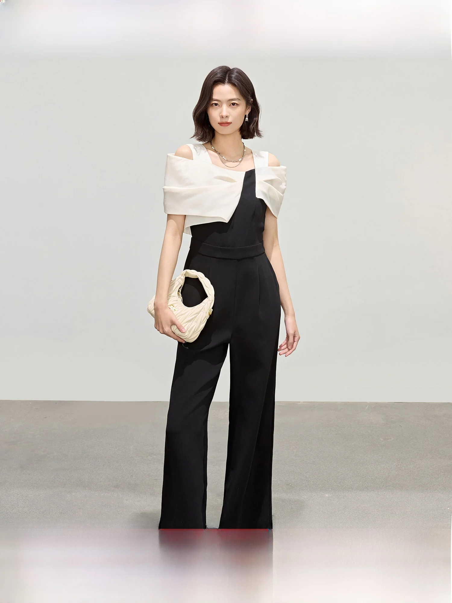 Xiaowen Knot Color Blo Piece oulder Bared Straight Leg Pants High Waist Long Pants Polyester Fiber 2026 Summer
Xiaowen Knot Color Blo Piece oulder Bared Straight Leg Pants High Waist Long Pants Polyester Fiber 2026 Summer
