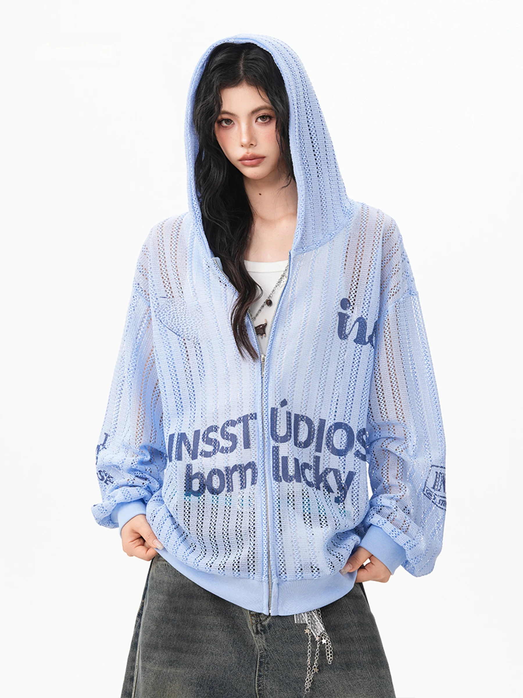 Women's Summer Lightweight Knitted Hollow out Cardigan Physical Sun Protection Casual Loose Fit Long Sleeve Zipper Closure
Women's Summer Lightweight Knitted Hollow out Cardigan Physical Sun Protection Casual Loose Fit Long Sleeve Zipper Closure