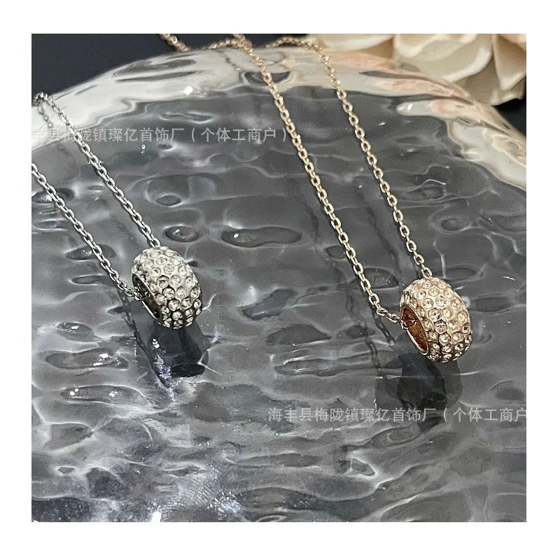 Shijia Small Ring Necklace Round Full Diamond Small Waist Pendant Niche Exquisite Jewelry Direct Sales
Shijia Small Ring Necklace Round Full Diamond Small Waist Pendant Niche Exquisite Jewelry Direct Sales