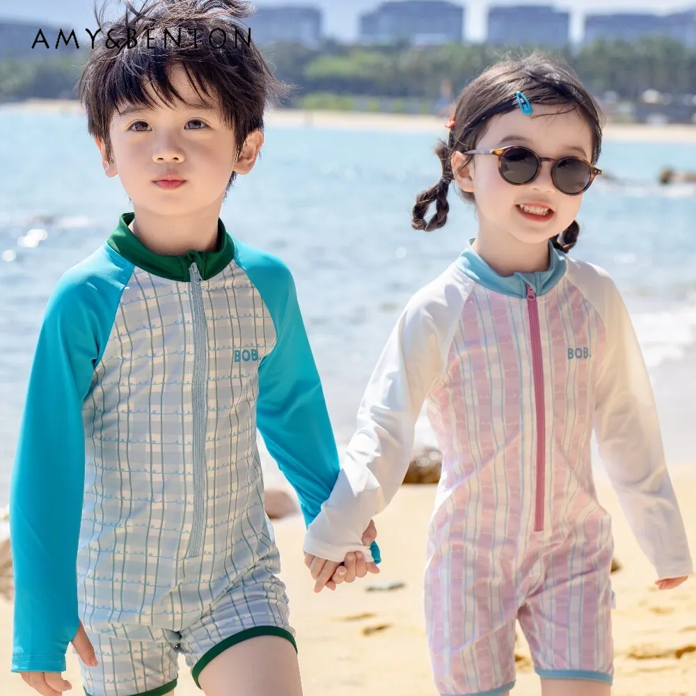 2026 Summer New Boys and Girls Matching Sun-protective Quick-dry Swimwear Kids Breathable Striped Long Sleeve One-piece Swimsuit
2026 Summer New Boys and Girls Matching Sun-protective Quick-dry Swimwear Kids Breathable Striped Long Sleeve One-piece Swimsuit