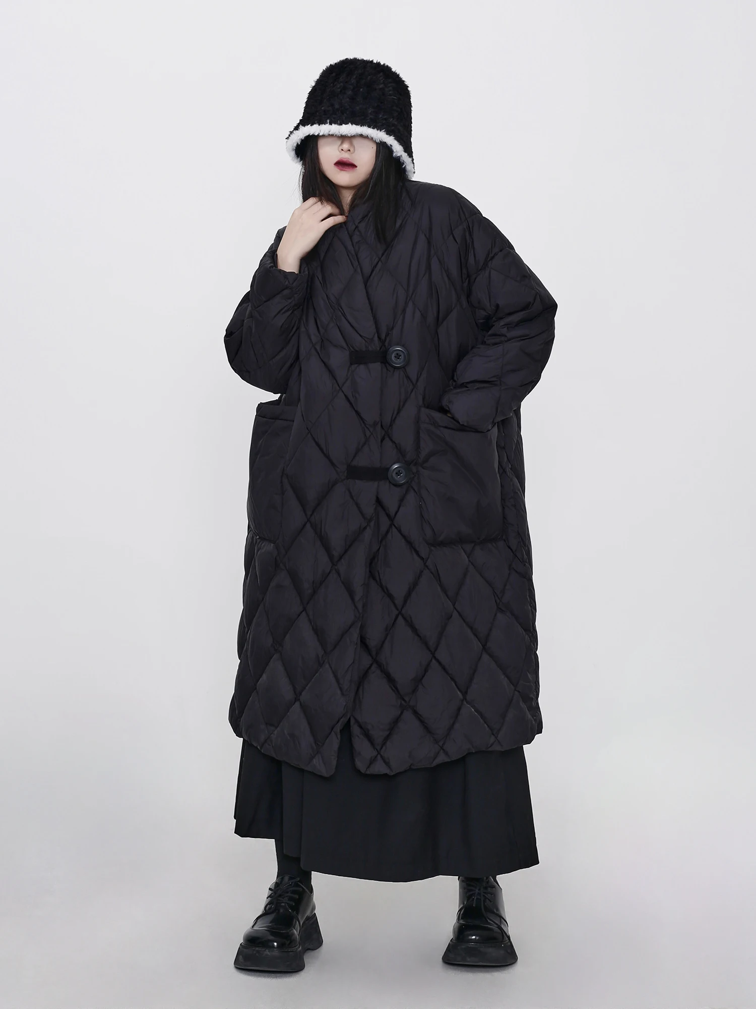Winter New Arrival Light Comfortable Diamond Pattern Warm Long Loose Windproof Cotton Jacket Women's Commute Style Thickened ...
Winter New Arrival Light Comfortable Diamond Pattern Warm Long Loose Windproof Cotton Jacket Women's Commute Style Thickened ...
