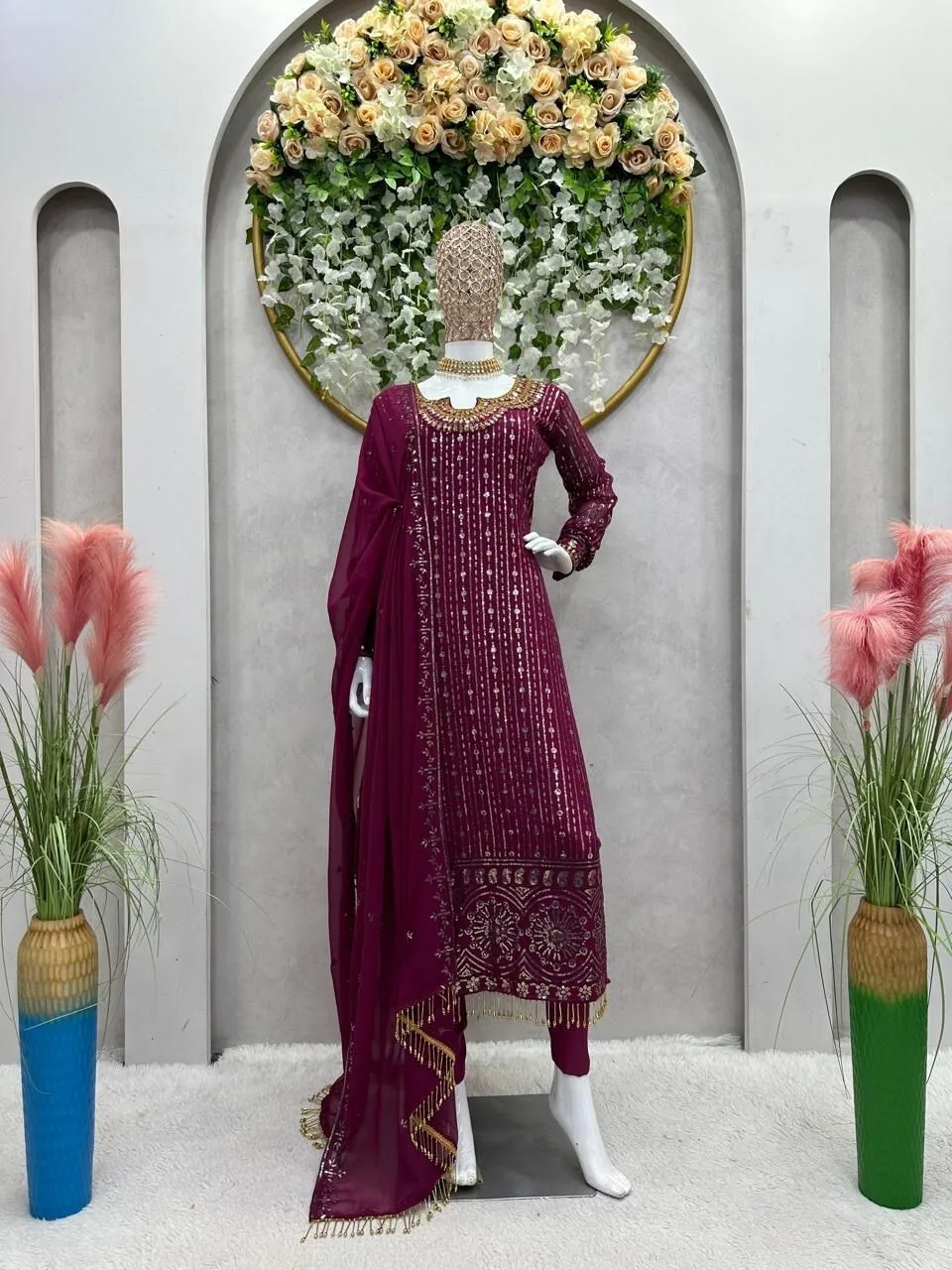 Women Gown Sequin Line Decoration Salwar Kameez Kurti Sharara Dupatta Sets for India Wedding Party
Women Gown Sequin Line Decoration Salwar Kameez Kurti Sharara Dupatta Sets for India Wedding Party