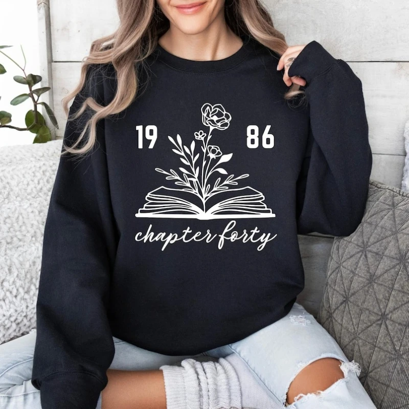 40 1986 Sweatshirts for Women Bookish 40th Birthday Gift Book Lovers Best Friend Bday for Her Fortieth One More Chapter Hoody
40 1986 Sweatshirts for Women Bookish 40th Birthday Gift Book Lovers Best Friend Bday for Her Fortieth One More Chapter Hoody