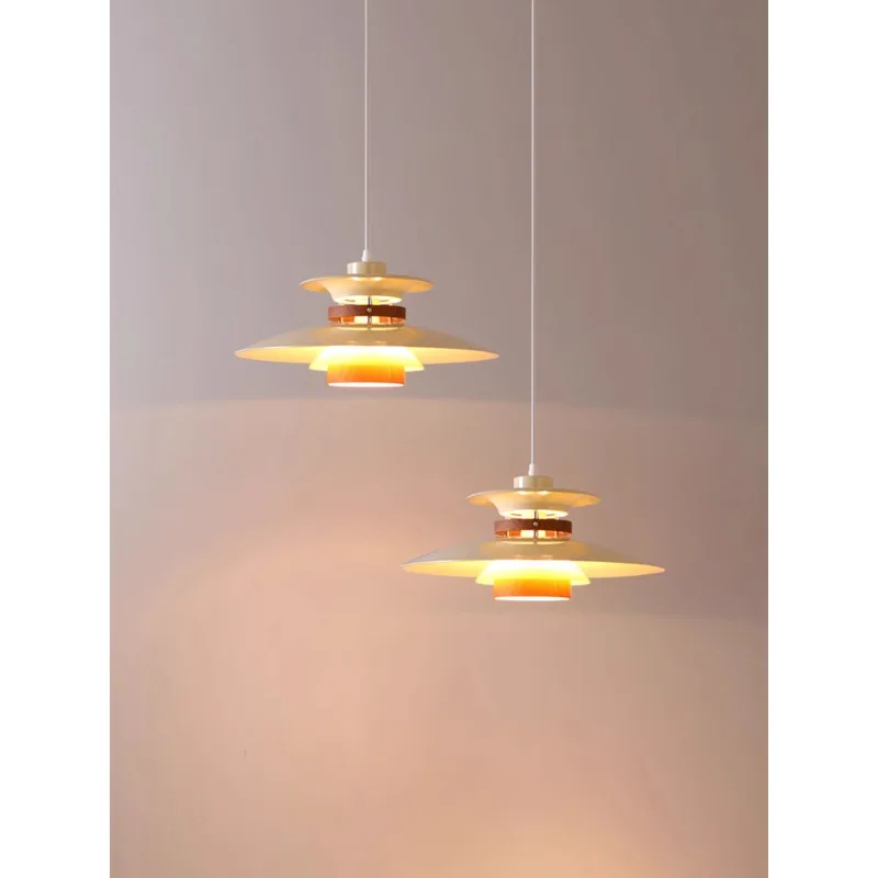 Dining room chandelier, simple dining table wabi sandy wind antique bedroom bedside lamp
Dining room chandelier, simple dining table wabi sandy wind antique bedroom bedside lamp