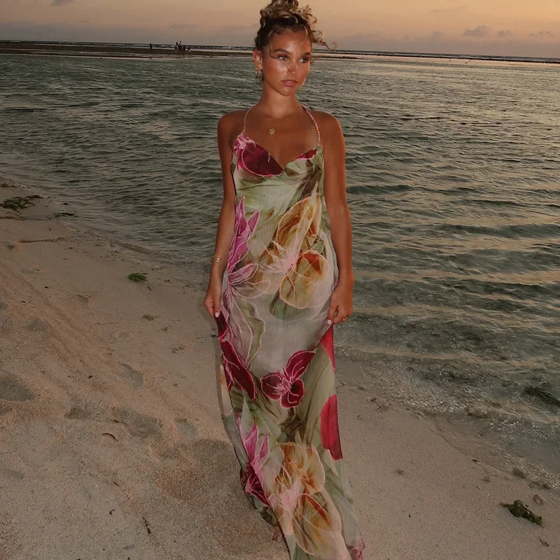 Fashion Flower Print Beach Dress Women Sexy Halter Backless Maxi Holiday Dresses Summer Casual Loose Bikini Cover Up Dress 2024
Fashion Flower Print Beach Dress Women Sexy Halter Backless Maxi Holiday Dresses Summer Casual Loose Bikini Cover Up Dress 2024