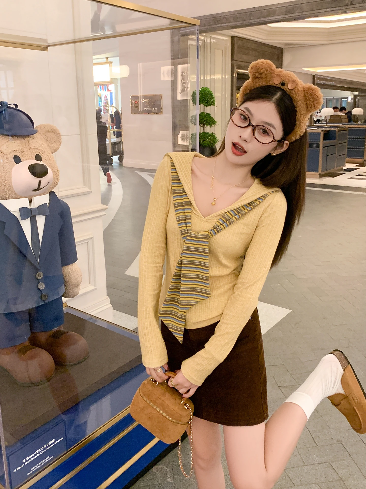 Zeng Xiao Salt Korean Sle Long Sve Striped oulder Wrap T-irt Women's Early Autumn Thin Fit Inner irt Top
Zeng Xiao Salt Korean Sle Long Sve Striped oulder Wrap T-irt Women's Early Autumn Thin Fit Inner irt Top