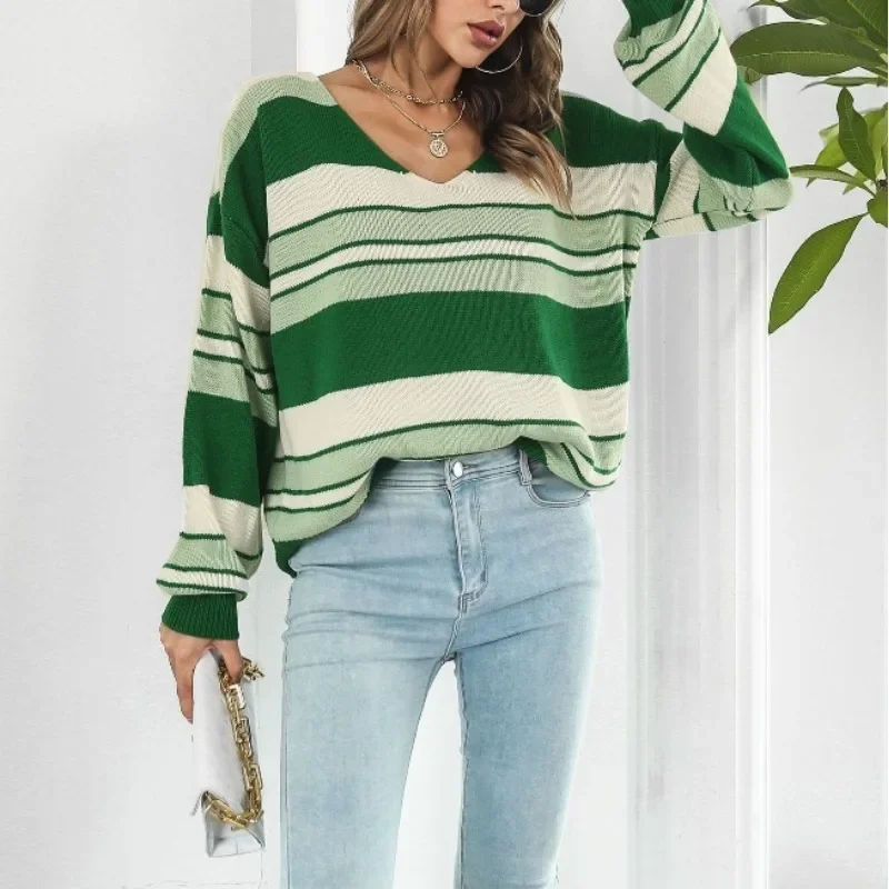 Spring and Autumn Women's Contrast V-Neck Long Sleeve Slim Pullover Knitted Bottom Shirt Striped Gradient Fashion Casual Tops
Spring and Autumn Women's Contrast V-Neck Long Sleeve Slim Pullover Knitted Bottom Shirt Striped Gradient Fashion Casual Tops