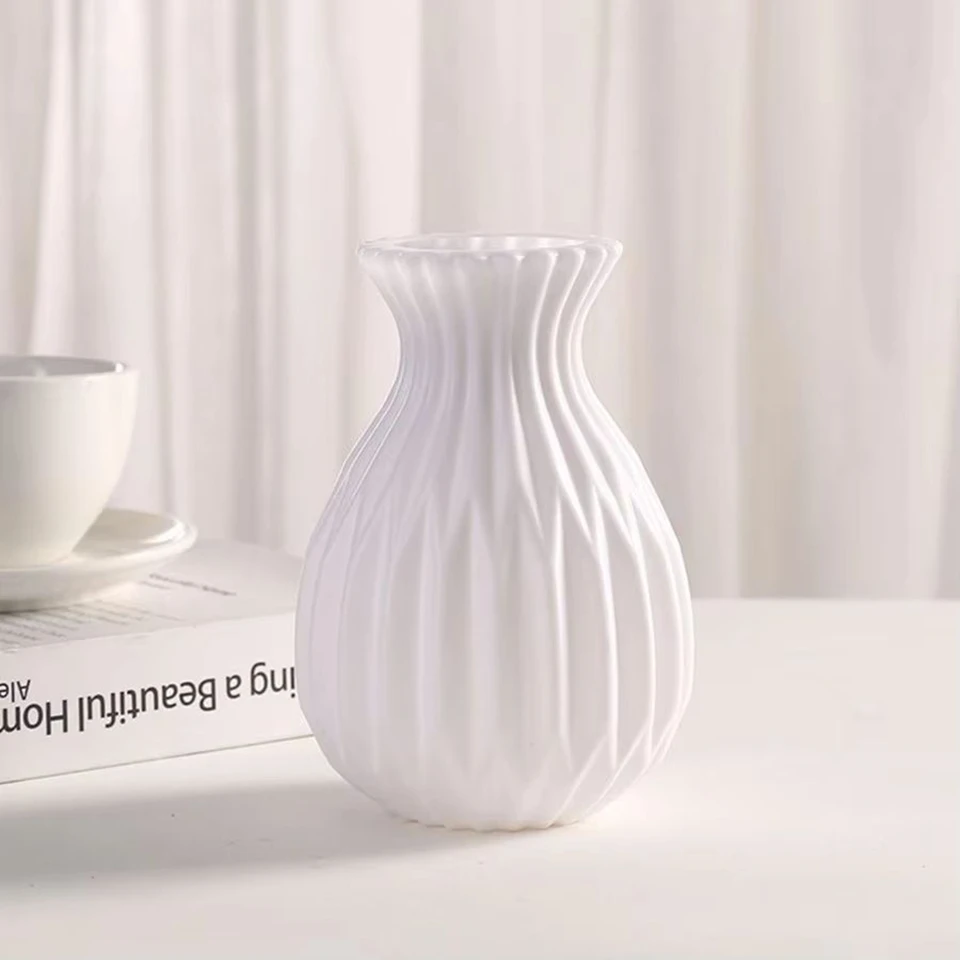 1pc Plastic Vases White Simple Imitation Ceramic Flower Pot Nordic Decort Wedding home table diy gift bonsai Holiday Party court
1pc Plastic Vases White Simple Imitation Ceramic Flower Pot Nordic Decort Wedding home table diy gift bonsai Holiday Party court