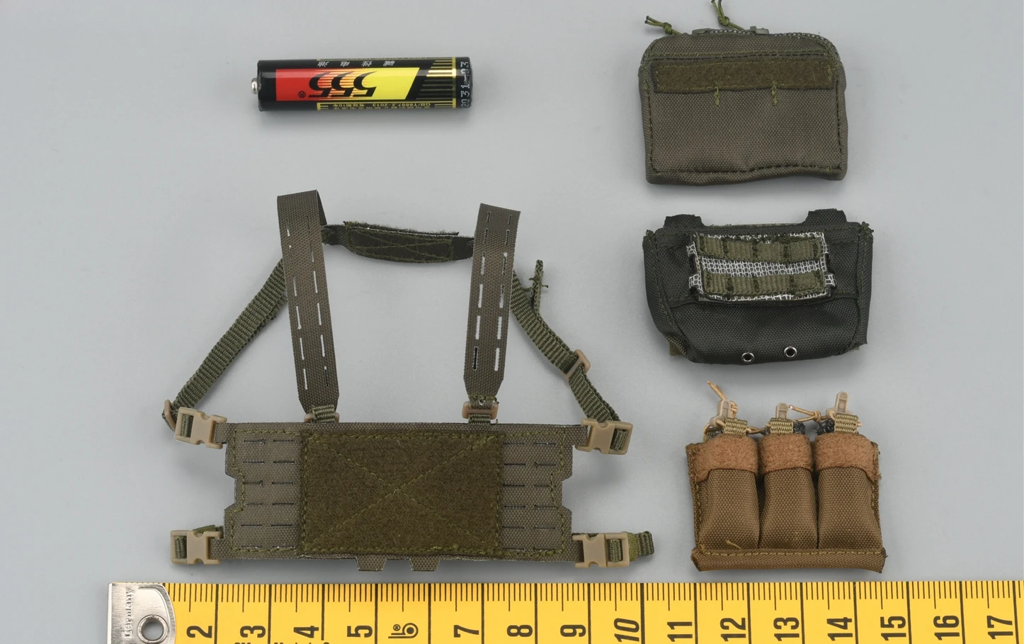 Easy & Simple ES 1/6 солдат масштаба 26051 B NSWDG США уплотнение грудь подвесная Модель жилета для 12 ''фигурки
Easy & Simple ES 1/6 солдат масштаба 26051 B NSWDG США уплотнение грудь подвесная Модель жилета для 12 ''фигурки