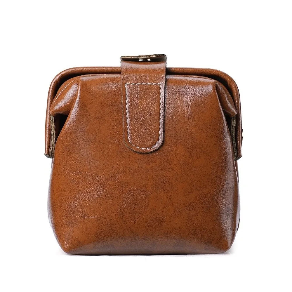 Повседневная косметичка из искусственной кожи на пуговицах, однотонный кошелек для монет, косметичка большой емкости
Повседневная косметичка из искусственной кожи на пуговицах, однотонный кошелек для монет, косметичка большой емкости