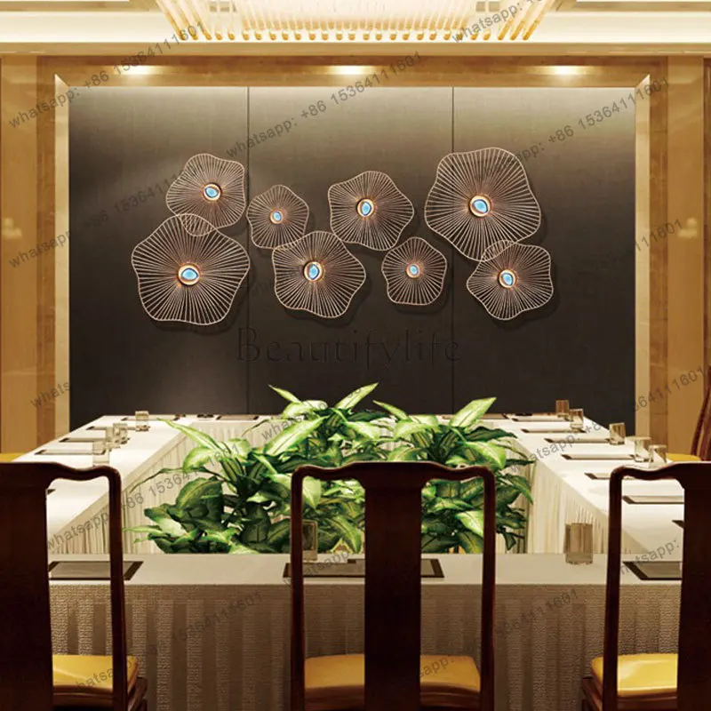 Modern wall decoration pendant metal wall decoration living room background wall hanging
Modern wall decoration pendant metal wall decoration living room background wall hanging