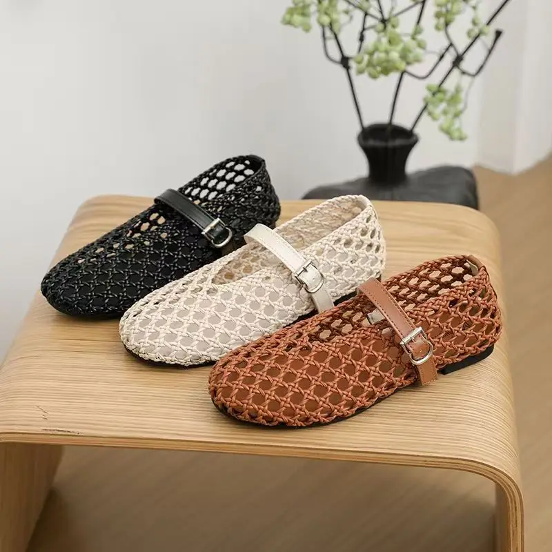 Women Leather Woven Hollow Out Flat Sole Shoes Summer New Soft sole Non Slip Round Toe Shallow Slip On Lightweight Cave Sandals
Women Leather Woven Hollow Out Flat Sole Shoes Summer New Soft sole Non Slip Round Toe Shallow Slip On Lightweight Cave Sandals