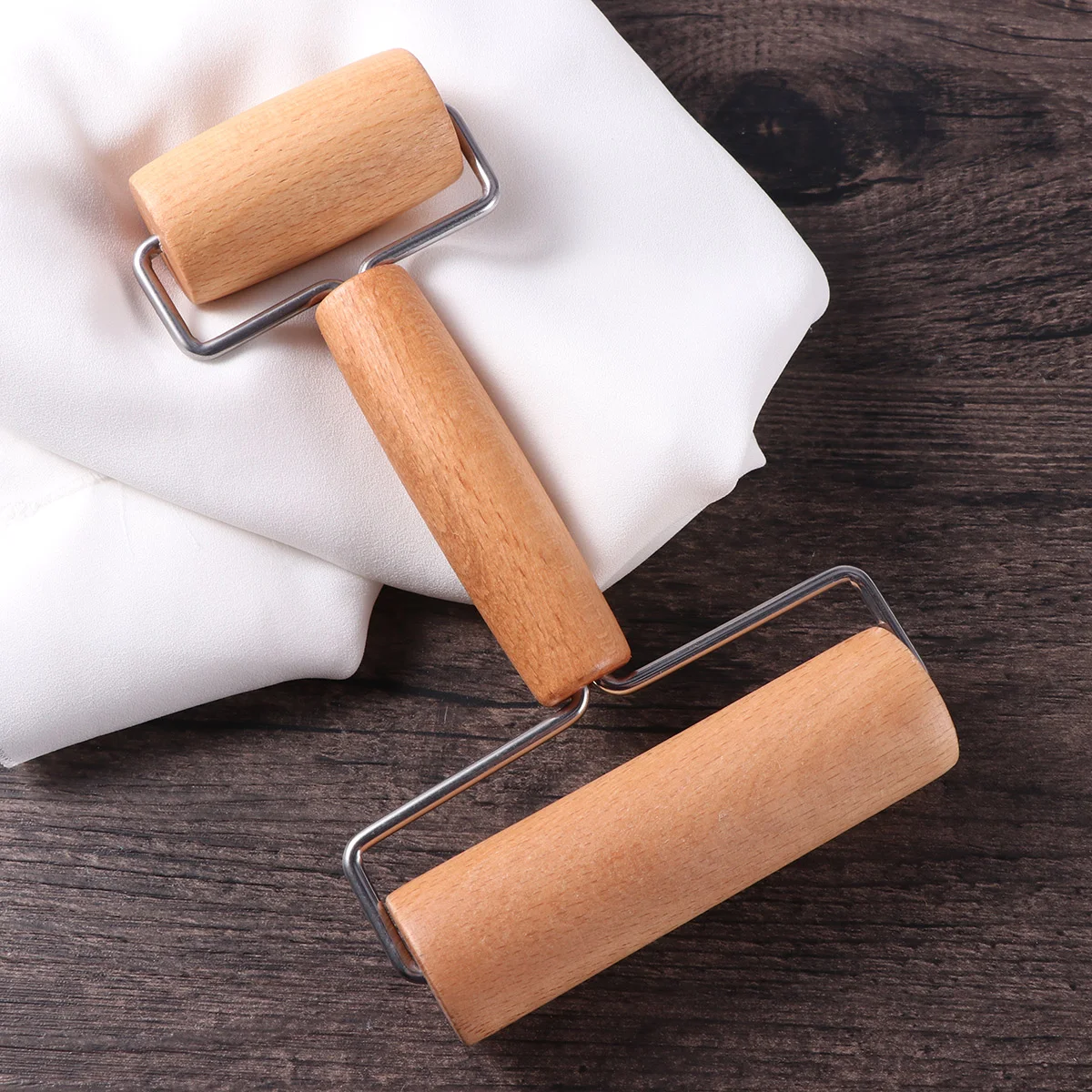 Solid Wood Rolling Pin T-shaped Flour Stick Pressing Roller for Baking Dough Pasta
Solid Wood Rolling Pin T-shaped Flour Stick Pressing Roller for Baking Dough Pasta
