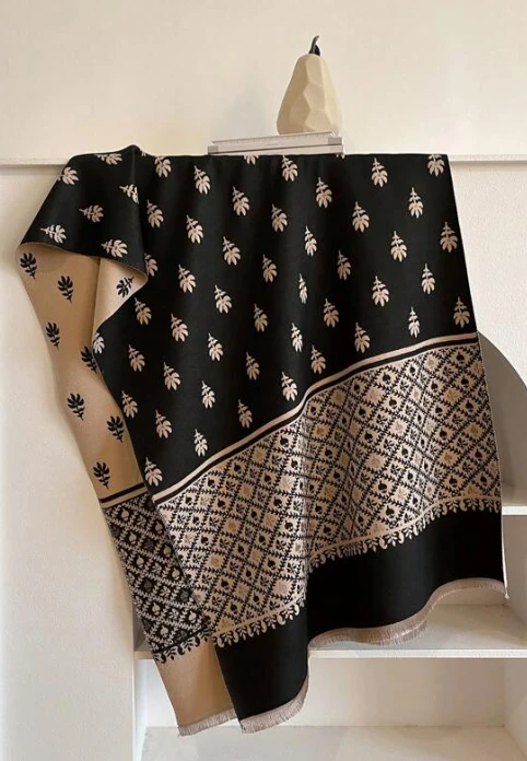 New Travel Poncho Warm Cashmere Scarf Women Luxury Thick Blanket Winter Bufanda Shawl Print New Wraps Pashmina Female Stoles
New Travel Poncho Warm Cashmere Scarf Women Luxury Thick Blanket Winter Bufanda Shawl Print New Wraps Pashmina Female Stoles