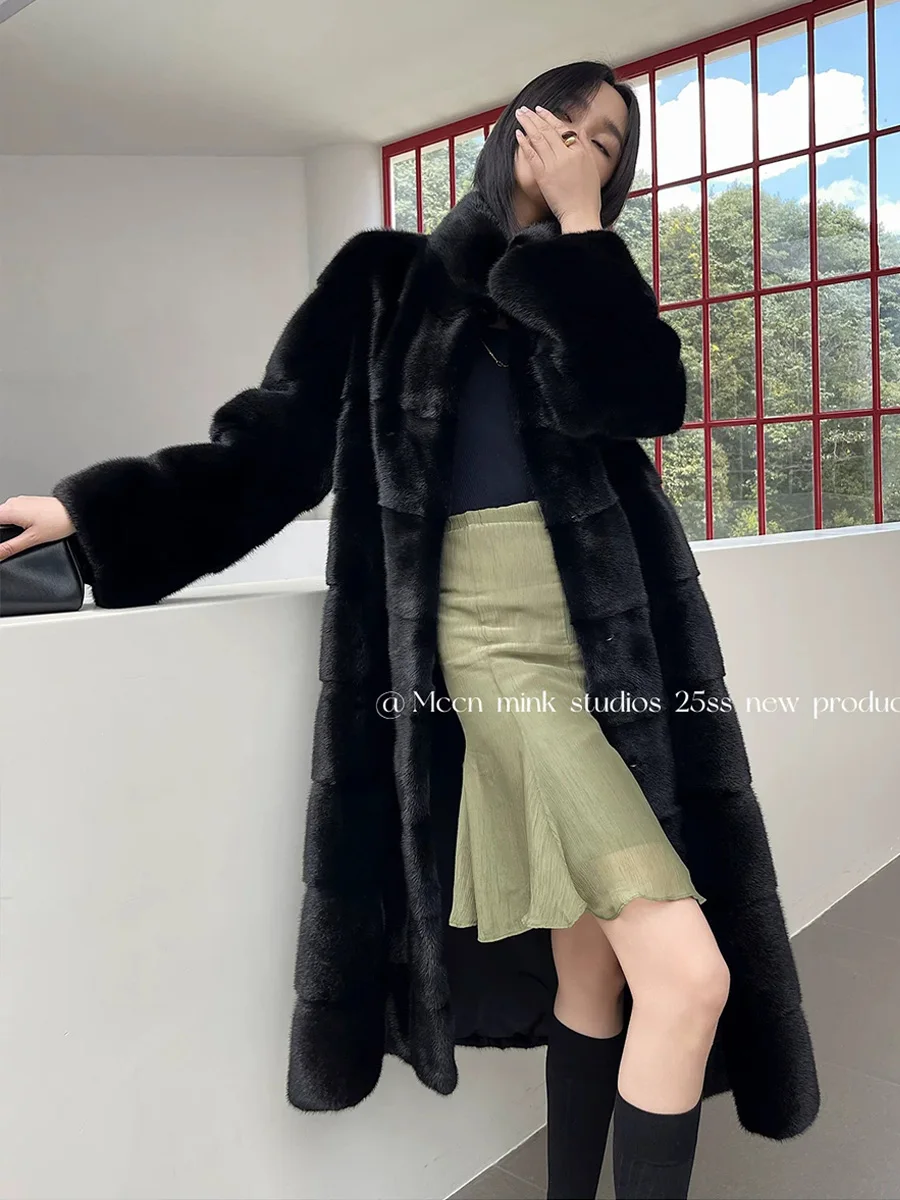 HDHOHR 2026 High Quality Real Mink Fur Coat Women Natural Import Mink Coats Winter Warm Fashion Thick Long Mink Fur Jackets
HDHOHR 2026 High Quality Real Mink Fur Coat Women Natural Import Mink Coats Winter Warm Fashion Thick Long Mink Fur Jackets
