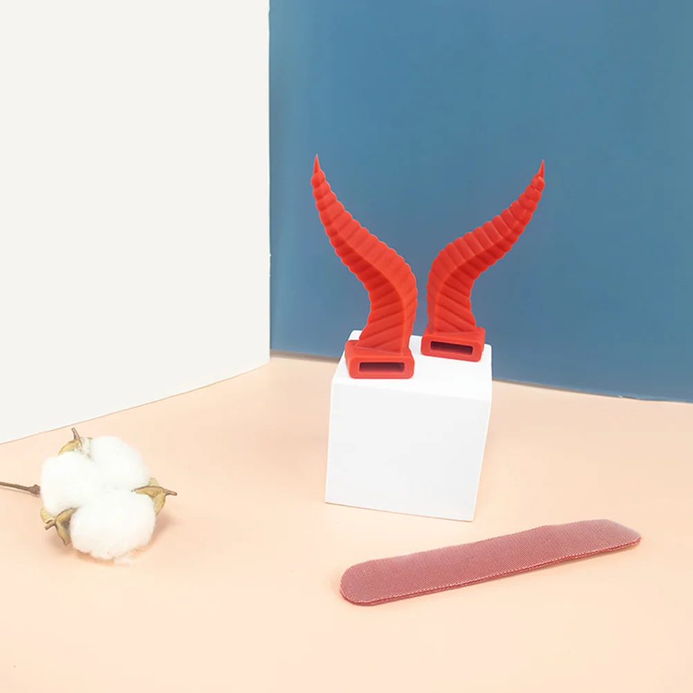 Cow Horn Decorative Headphones Decoration Headset Ornaments Decorate Demons Horns for Silica Gel Child
Cow Horn Decorative Headphones Decoration Headset Ornaments Decorate Demons Horns for Silica Gel Child