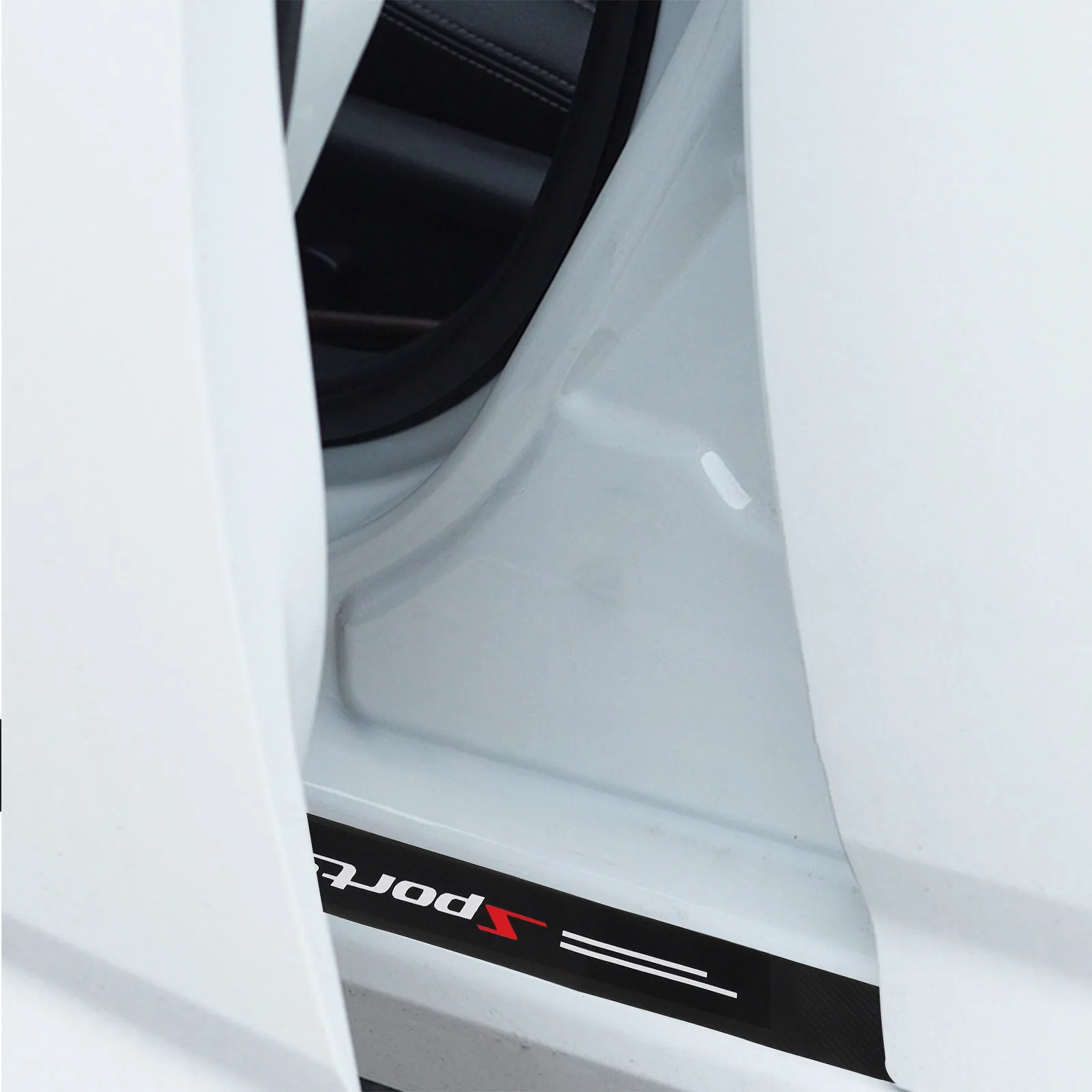 Комплект из 4 универсальных наклеек-защитных накладок на пороги автомобиля из углеродного волокна, усиленные, от царапин, для защиты входа в автомобиль
Комплект из 4 универсальных наклеек-защитных накладок на пороги автомобиля из углеродного волокна, усиленные, от царапин, для защиты входа в автомобиль