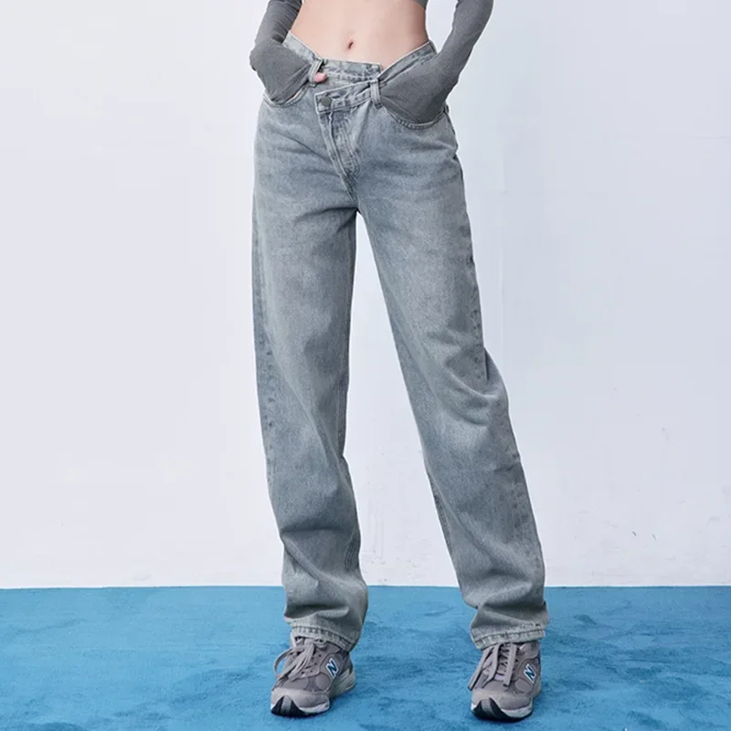 Jeans Women Denim Straight Pants High Waist Irregular Button Washed Distressed Pockets Vintage Denims 2025 Streetwear Trousers
Jeans Women Denim Straight Pants High Waist Irregular Button Washed Distressed Pockets Vintage Denims 2025 Streetwear Trousers