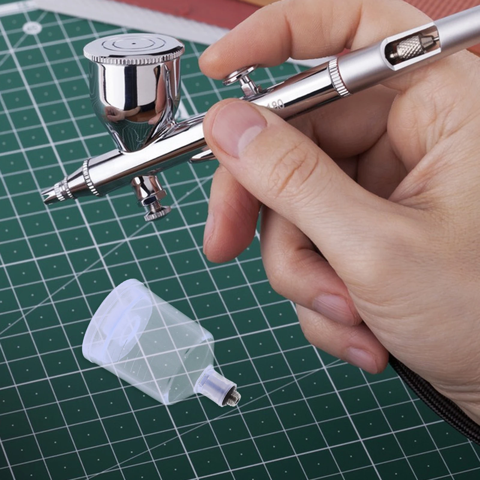 2pcs Refillable Spray Paint Cups Detachable Plastic Reusable Pigment Containers For Airbrush Replacement Clear Dismountable
2pcs Refillable Spray Paint Cups Detachable Plastic Reusable Pigment Containers For Airbrush Replacement Clear Dismountable