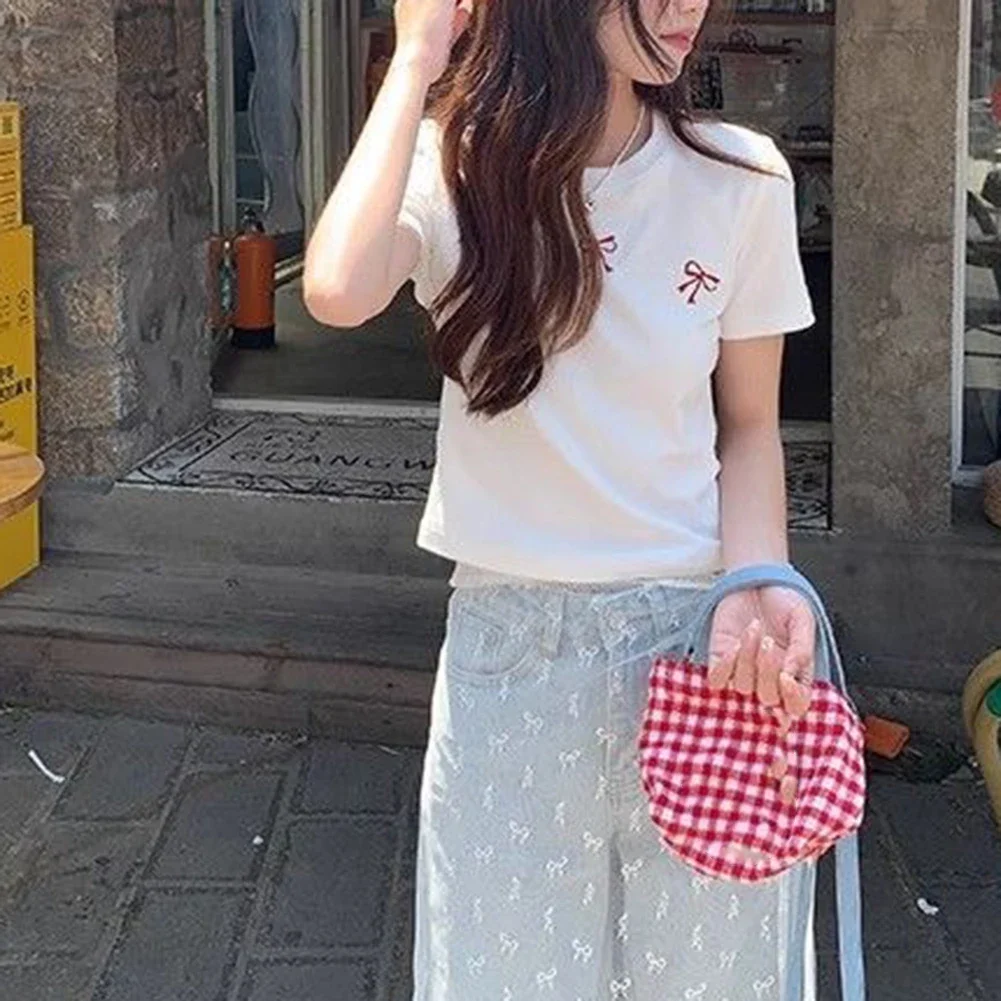 Slim Fit Tee Bowknot Neck Tee Polyester Fabric Regular Length Round Neck Design S-XL Sizes Available Short Sleeve Style
Slim Fit Tee Bowknot Neck Tee Polyester Fabric Regular Length Round Neck Design S-XL Sizes Available Short Sleeve Style