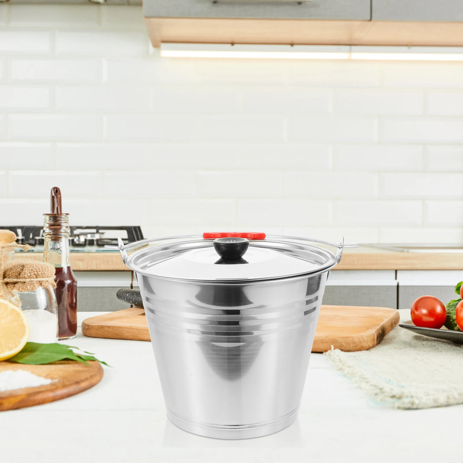 1pc Water Bucket With Thickened Handle Pasture Milk Pail Multi-Functional Stainless Steel Storage Container For Heavy
1pc Water Bucket With Thickened Handle Pasture Milk Pail Multi-Functional Stainless Steel Storage Container For Heavy