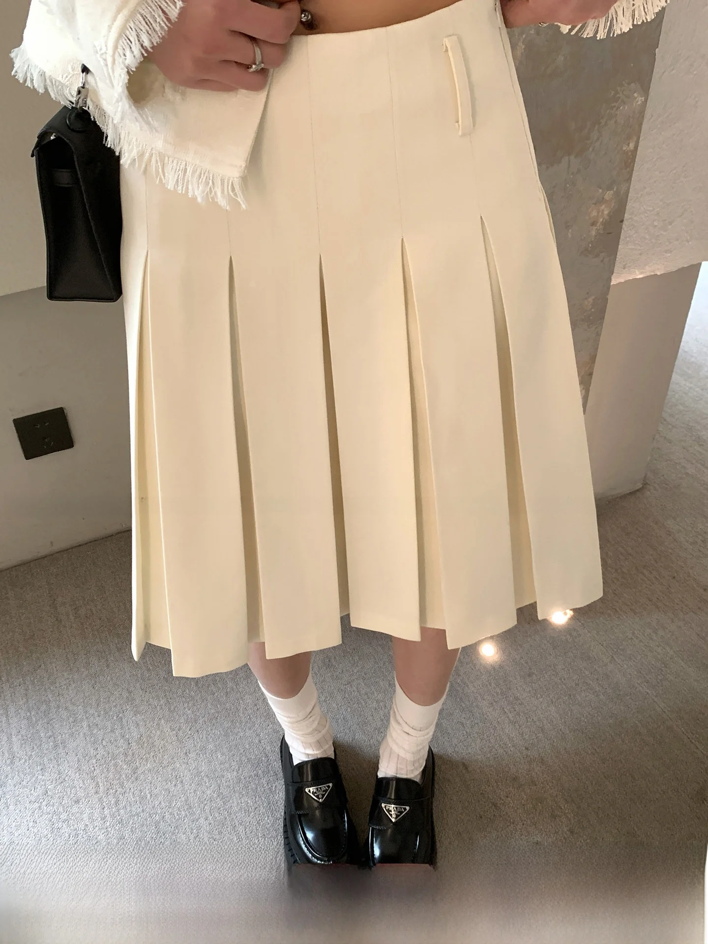 Gv Big Brother Berlin Spring Heavy Industry High Waist School Suit Half Skirt Versatile New Women's Style A-Line Gored Skirt
Gv Big Brother Berlin Spring Heavy Industry High Waist School Suit Half Skirt Versatile New Women's Style A-Line Gored Skirt