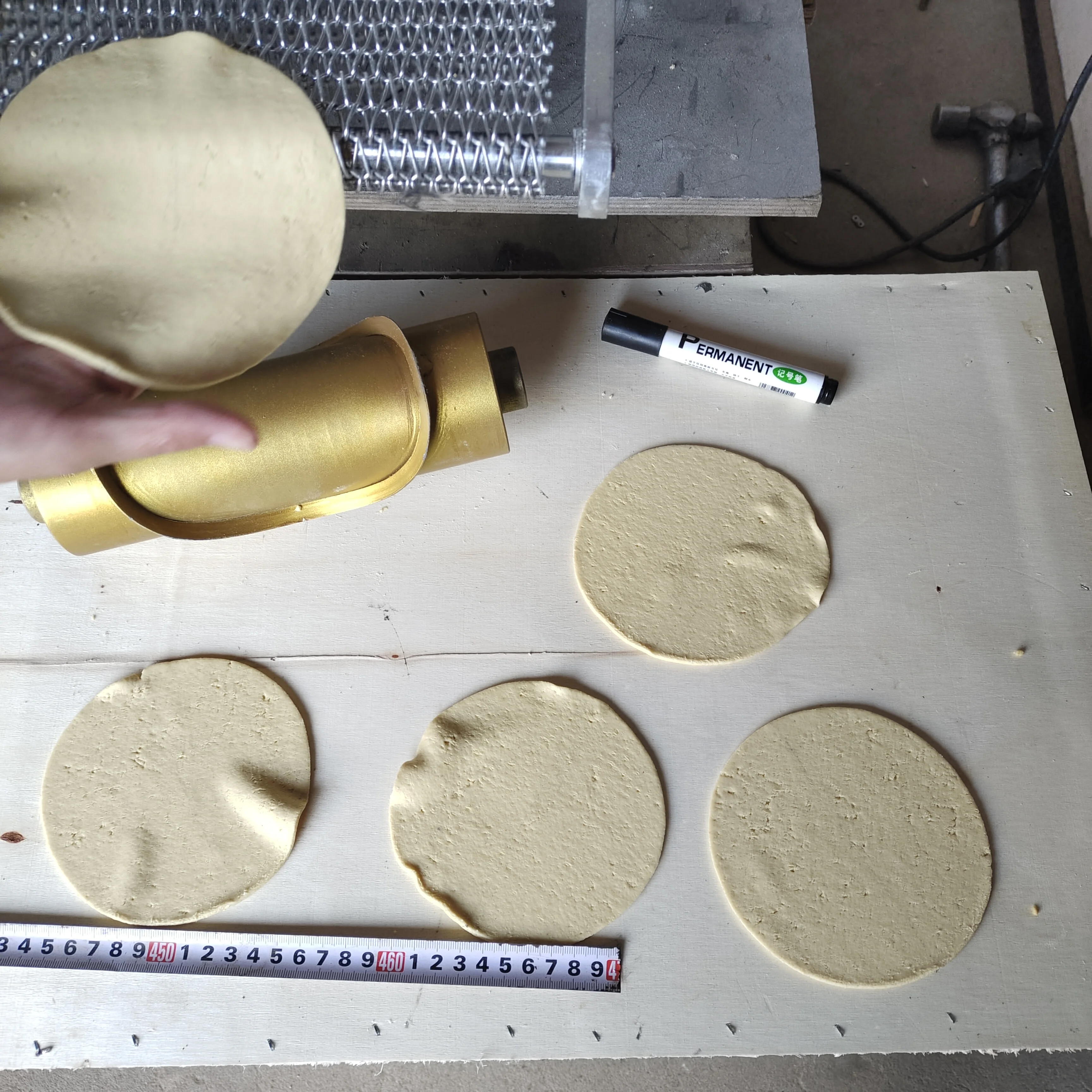 Commercial Mexican Tortilla Maker Tortilla Rolling Machine
Commercial Mexican Tortilla Maker Tortilla Rolling Machine