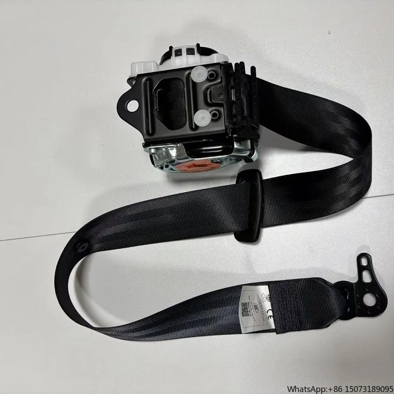 Factory Wholesale Automobile Car Rear Seat Belt for 2021-2024 ID4 Three-point Safety Belt
Factory Wholesale Automobile Car Rear Seat Belt for 2021-2024 ID4 Three-point Safety Belt