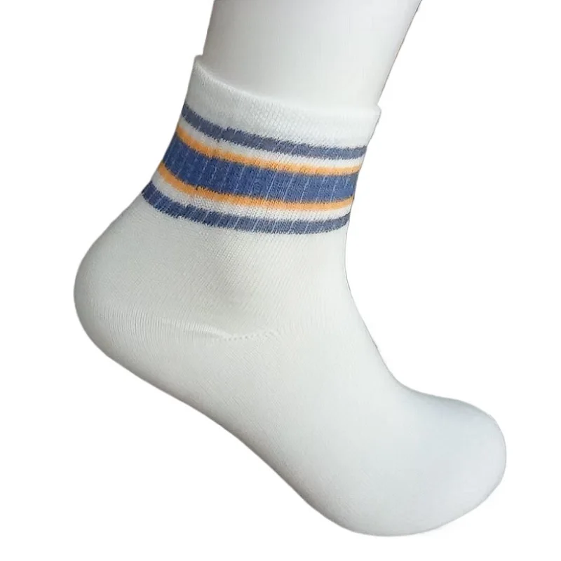 1/5/10 пар женских и мужских белых носков, носков средней длины, носков корейской версии, полосатых осенне-зимних повседневных спортивных носков 
1/5/10 пар женских и мужских белых носков, носков средней длины, носков корейской версии, полосатых осенне-зимних повседневных спортивных носков