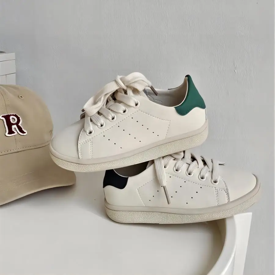 2024 Spring New Children's Shoes for Boys Soft Sole Comfortable Sports and Casual Shoes Fashion Green Tail Girls Board Shoes
2024 Spring New Children's Shoes for Boys Soft Sole Comfortable Sports and Casual Shoes Fashion Green Tail Girls Board Shoes