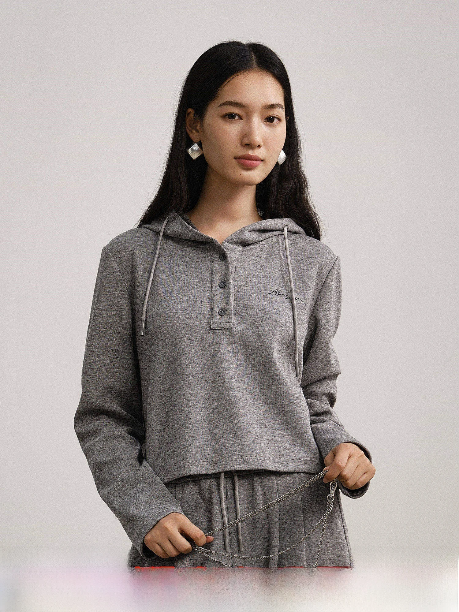 Comfortable Slow Living Women's Hooded Jacket Henry Collar Mixed Fiber Lightweight Spring Summer New Arrival Sweatshirt
Comfortable Slow Living Women's Hooded Jacket Henry Collar Mixed Fiber Lightweight Spring Summer New Arrival Sweatshirt