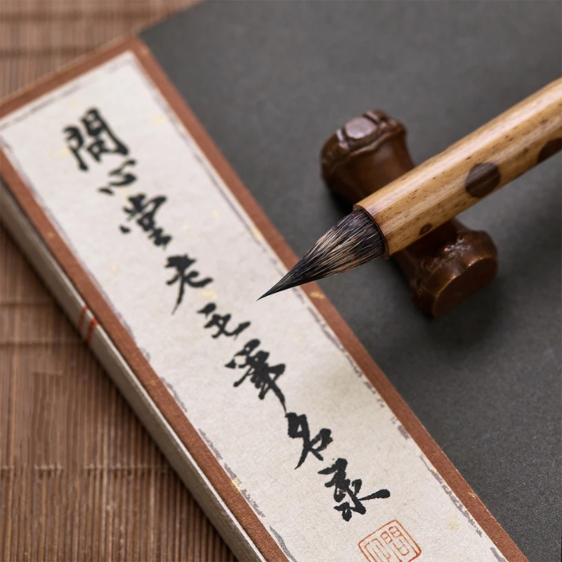 Professional Small Regular Script Brush Upscale Purple Rabbit Hair Writing Brush Handmade Running Script Calligraphy Brush Pen
Professional Small Regular Script Brush Upscale Purple Rabbit Hair Writing Brush Handmade Running Script Calligraphy Brush Pen