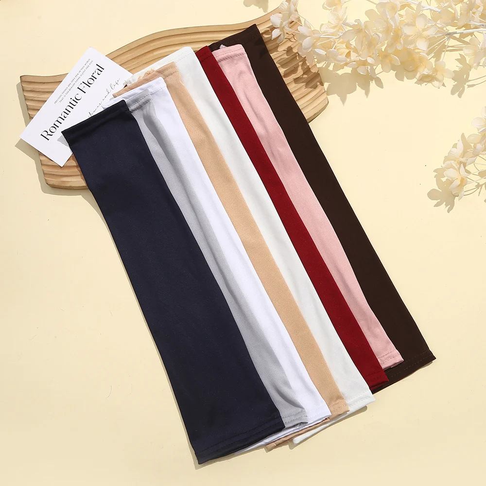 New Solid Color Sunscreen, Breathable and Skin-friendly Arm Care, A Pair of Children's Sleeves
New Solid Color Sunscreen, Breathable and Skin-friendly Arm Care, A Pair of Children's Sleeves