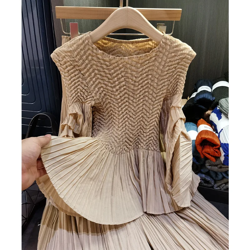 Two Pieces Women Pleated Pant Sets Striped Matching Set Long Sleeves Top Elastic Waist Wide Leg Pant Slim Fit Casual 2026 Autumn
Two Pieces Women Pleated Pant Sets Striped Matching Set Long Sleeves Top Elastic Waist Wide Leg Pant Slim Fit Casual 2026 Autumn