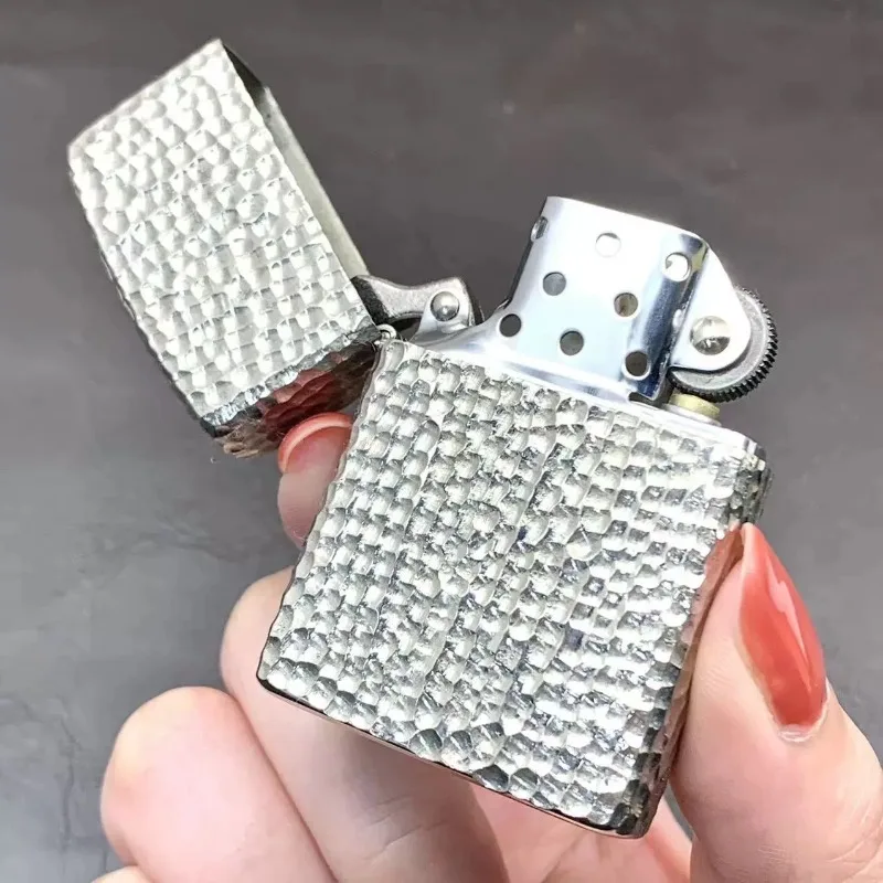 2026 New Zorro Personalized Windproof White Copper Hand-carved Grinding Wheel Lighter Is The First Choice for Men’s Gifts
2026 New Zorro Personalized Windproof White Copper Hand-carved Grinding Wheel Lighter Is The First Choice for Men’s Gifts