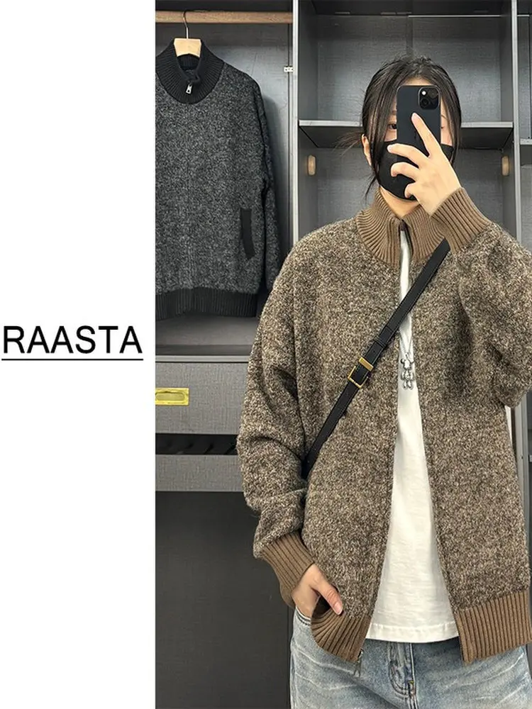 Retro American Zipper Knitted Open Cardigan Loose Fit Men's Sweater Outerwear Casual Sle Autumn Winter Faionable
Retro American Zipper Knitted Open Cardigan Loose Fit Men's Sweater Outerwear Casual Sle Autumn Winter Faionable