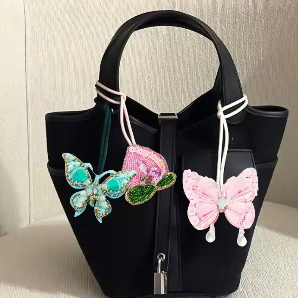 Grapes Lemons Butterflies Hanging Rope Keychain 3d Handmade Rhinestone Beaded Patches Crystal Bag Charms Decoration Pendants Bag
Grapes Lemons Butterflies Hanging Rope Keychain 3d Handmade Rhinestone Beaded Patches Crystal Bag Charms Decoration Pendants Bag
