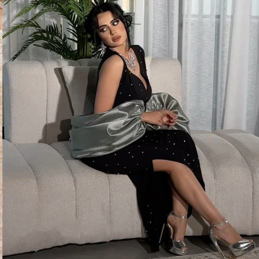 Customized Evening Saudi Arabia Jersey Beading Birthday A-line V-neck Bespoke Occasion Gown Midi Dresses
Customized Evening Saudi Arabia Jersey Beading Birthday A-line V-neck Bespoke Occasion Gown Midi Dresses