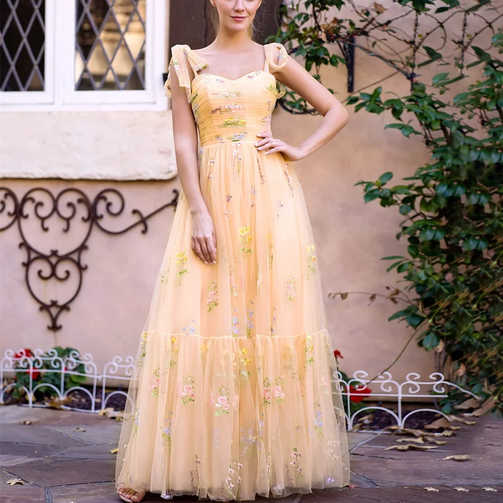 Graceful Flowers Appliques Tulle Evening Dresses For Women Spaghetti Straps A-LINE Floor-Length Formal Party Vestidos De Fiesta
Graceful Flowers Appliques Tulle Evening Dresses For Women Spaghetti Straps A-LINE Floor-Length Formal Party Vestidos De Fiesta