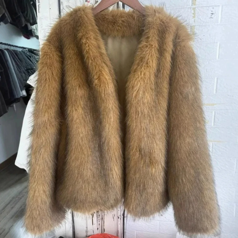 Faux Fox Fur Coats Women Mid Length Jackets Y2k V Neck Open Stitch Coat Punk Outerwear Thick Warm Streetwear 2025 Autumn Winter
Faux Fox Fur Coats Women Mid Length Jackets Y2k V Neck Open Stitch Coat Punk Outerwear Thick Warm Streetwear 2025 Autumn Winter