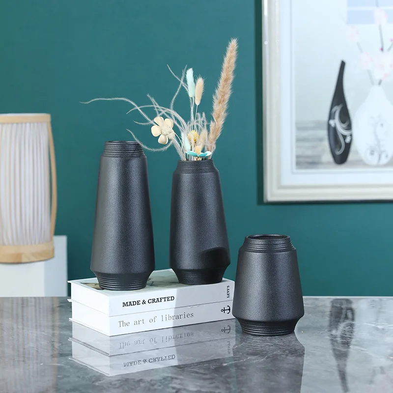 Matte Black Dry Flower Vases Ceramic Vase Living Room Decoration Arrangement Shooting Props,Best Gifts
Matte Black Dry Flower Vases Ceramic Vase Living Room Decoration Arrangement Shooting Props,Best Gifts