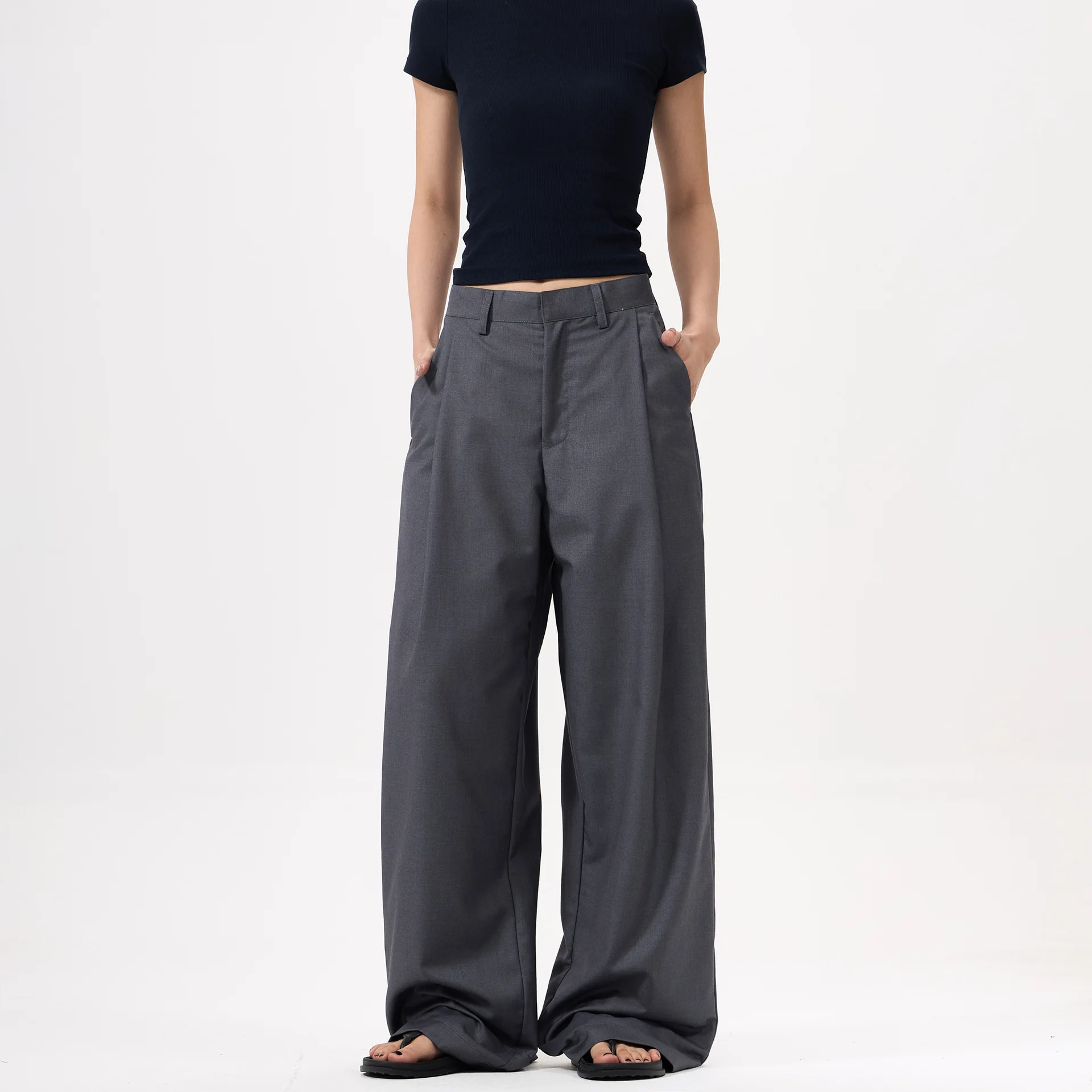 American Design Pleated Gray Western Pants Men's and Women's cleanfit Peplum Dragline Trousers
American Design Pleated Gray Western Pants Men's and Women's cleanfit Peplum Dragline Trousers