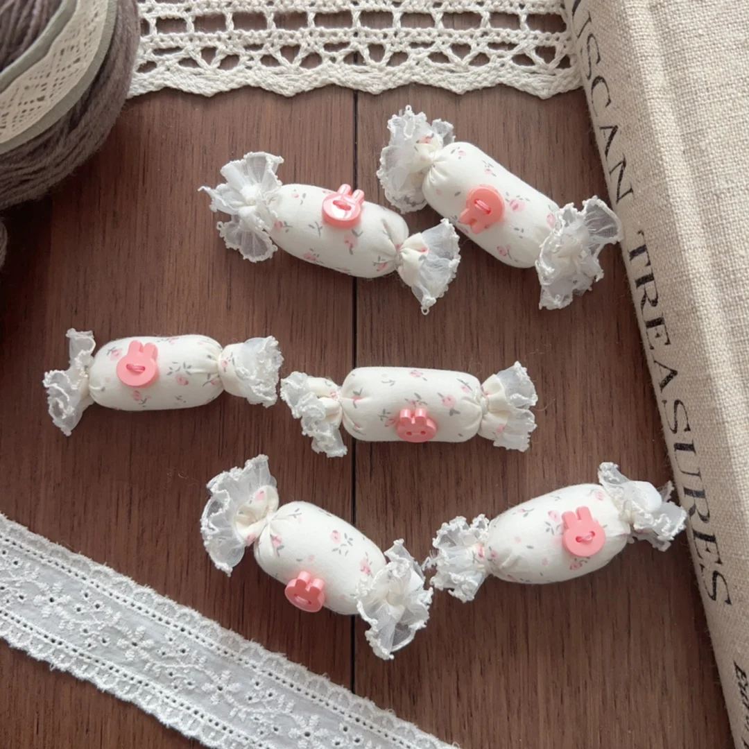 Fabric Floral Button Candy Hair Clip for Shoes Socks Bag Embellishment Versatile Handmade Sewing Accessory Premium
Fabric Floral Button Candy Hair Clip for Shoes Socks Bag Embellishment Versatile Handmade Sewing Accessory Premium