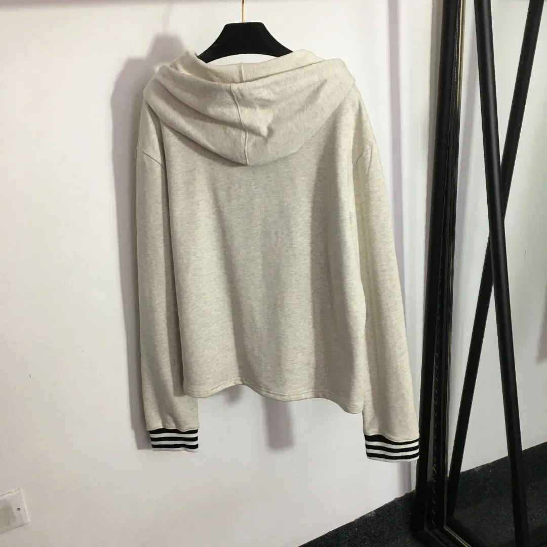 Autumn/Winter Loose Casual Letter Contrast Embroidery Panel Hooded Long Sleeve Sweater
Autumn/Winter Loose Casual Letter Contrast Embroidery Panel Hooded Long Sleeve Sweater