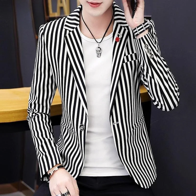 Полосатый приталенный мужской пиджак, элегантное пальто, джентльменский повседневный мужской пиджак, одежда в корейском стиле, оригинальная модная одежда
Полосатый приталенный мужской пиджак, элегантное пальто, джентльменский повседневный мужской пиджак, одежда в корейском стиле, оригинальная модная одежда