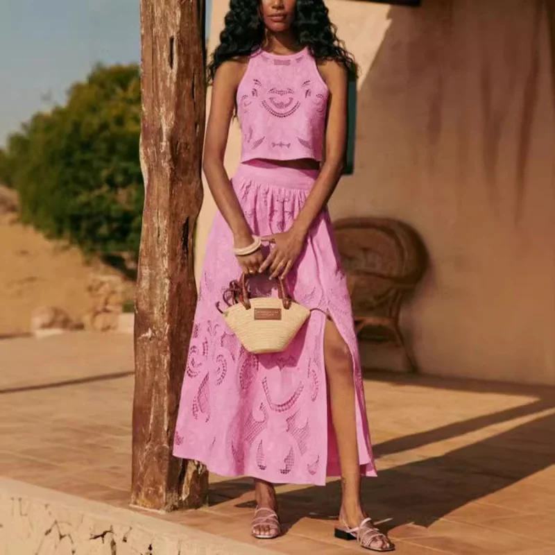 Сексуальный комплект из двух предметов: облегающая юбка с вырезами и топ с V-образным вырезом, повседневный стиль, из полиэстера, для женщин
Сексуальный комплект из двух предметов: облегающая юбка с вырезами и топ с V-образным вырезом, повседневный стиль, из полиэстера, для женщин