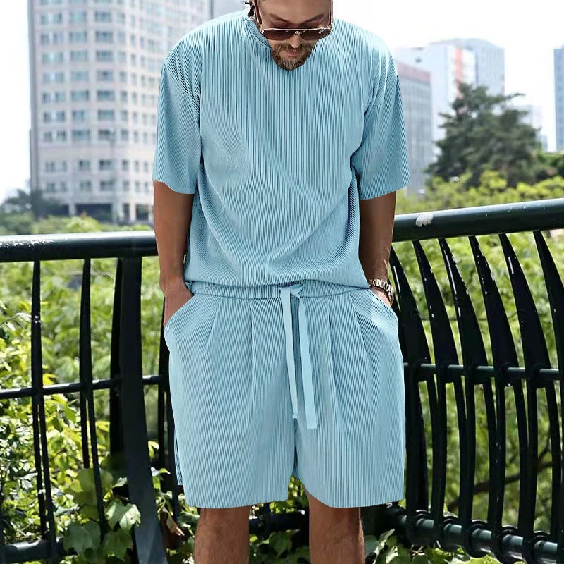 Casual Loose Mens Two Piece Sets Summer Loose Breathable Ice Silk Tops And Shorts Suits Men Clothing Fashion Pure Color Outfits
Casual Loose Mens Two Piece Sets Summer Loose Breathable Ice Silk Tops And Shorts Suits Men Clothing Fashion Pure Color Outfits