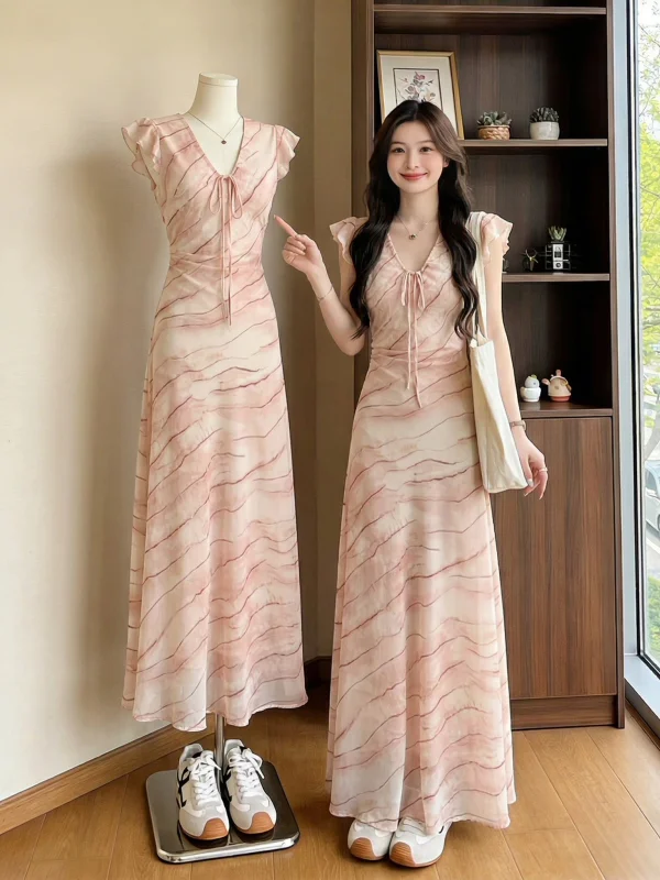 Pink Striped Dyed Dress V-Neck Short Sleeve High Waist A-Line Summer New Style for plus Size Women Beautiful Dress
Pink Striped Dyed Dress V-Neck Short Sleeve High Waist A-Line Summer New Style for plus Size Women Beautiful Dress