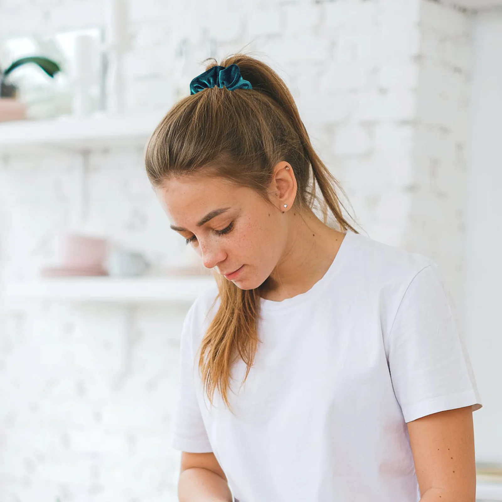 6pcs Fabric Hair Scrunchies Elastic for Girls Women Thick Thin Hair Ponytail Holders Curly Hairstyles Accessories Gifts
6pcs Fabric Hair Scrunchies Elastic for Girls Women Thick Thin Hair Ponytail Holders Curly Hairstyles Accessories Gifts